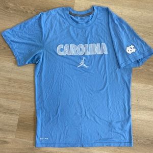 Nike UNC North Carolina Chapel Hill Logo T-shirt